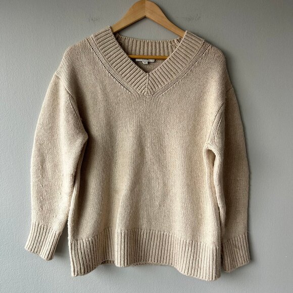 Vince Wool Cashmere V-Neck Sweater Beige Women’s Size S Cozy Elegant - Picture 2 of 11